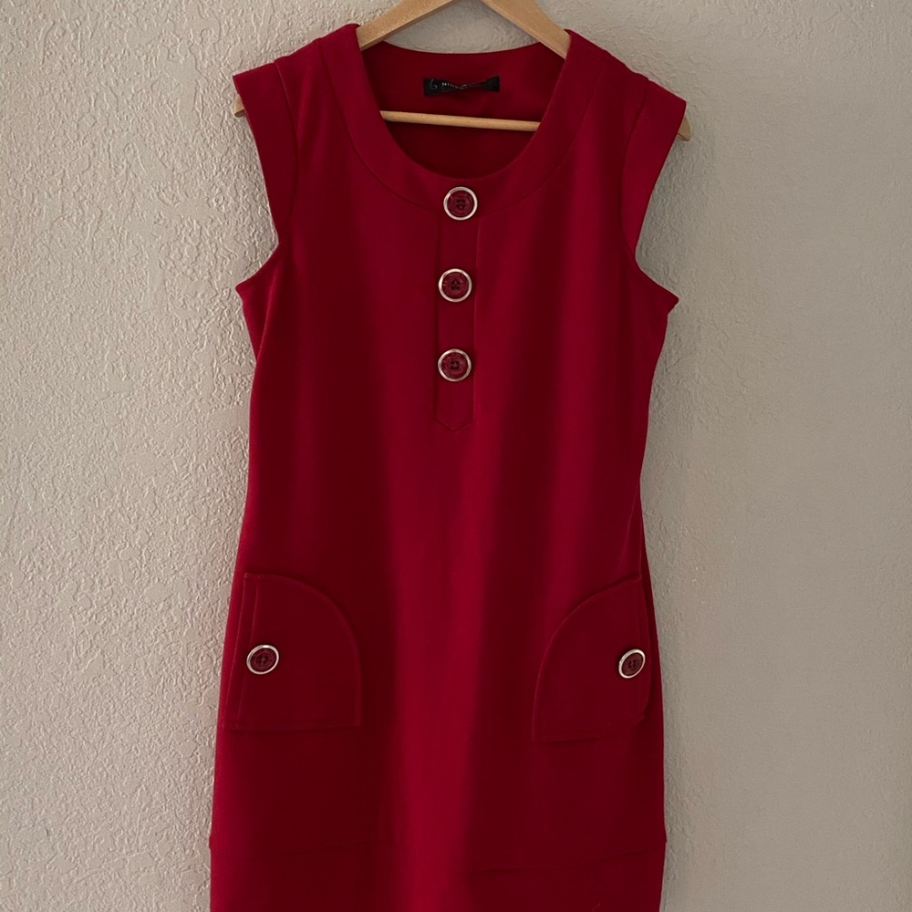None West red button dress